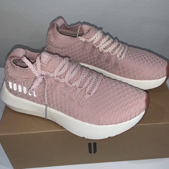 NWT No Bull Women's 7.5 Drive Knit shoes in dusty pink - Picture 4 of 4